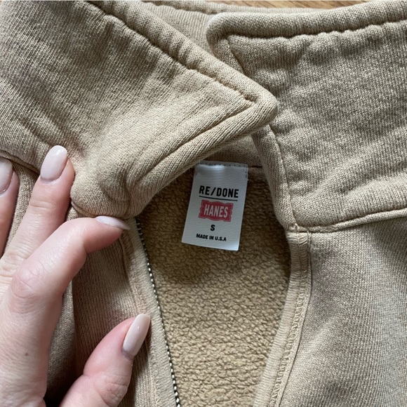 EUC Re/Done × Hanes Revolve 70s Half Zip Tan Pullover
Sweatshirt - Picture 8 of 8